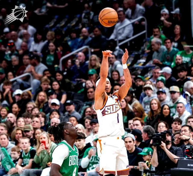 火箭大胜黄蜂，保持不败纪录