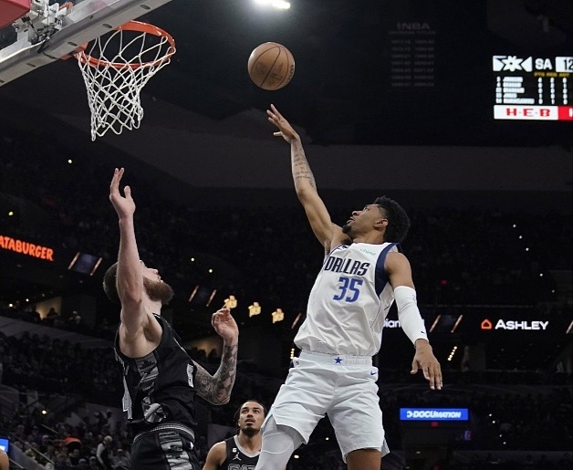 关于猛象大胜独行侠，马刺之战临近的信息