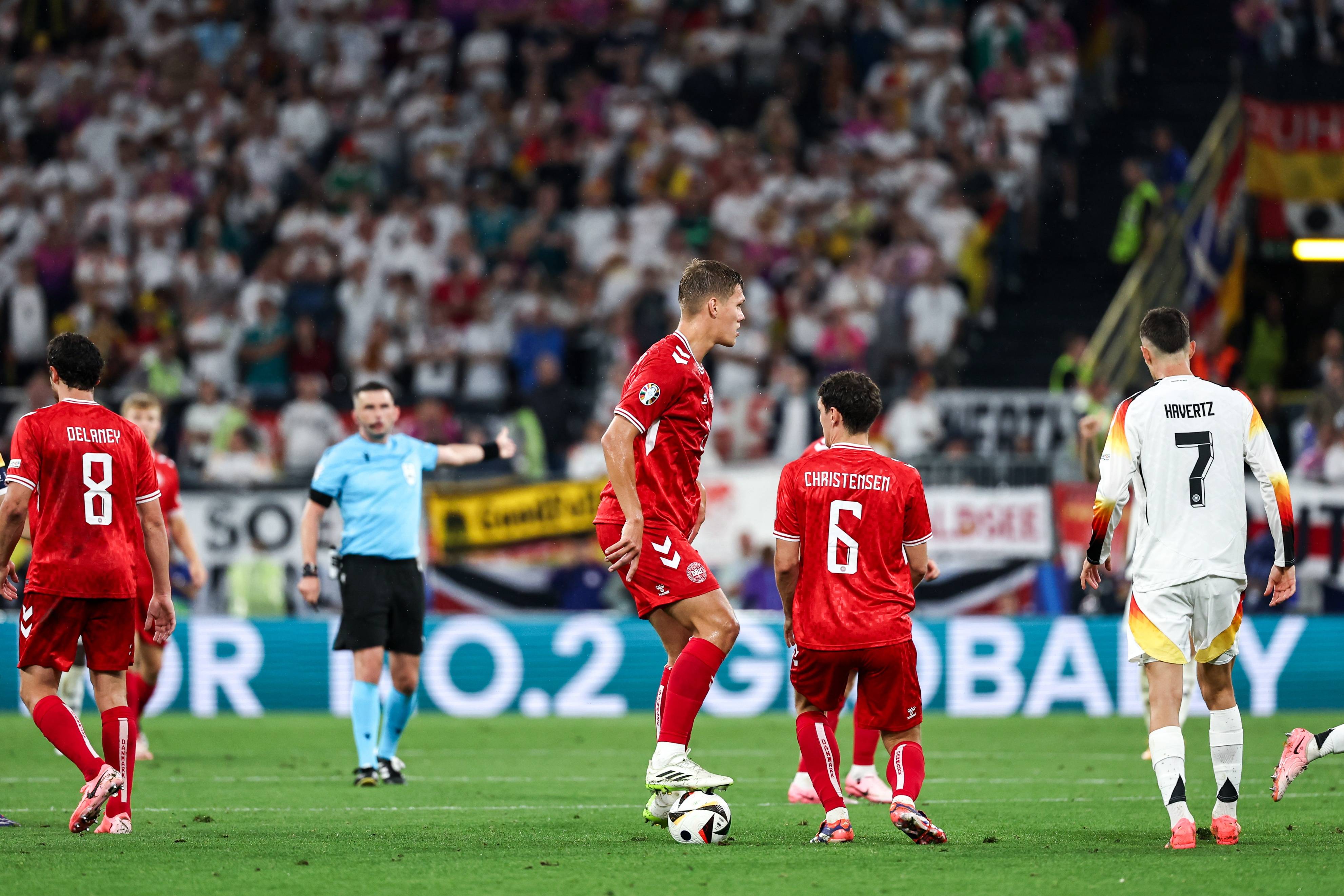 欧洲杯官方发布赛后数据，表现引争议的简单介绍