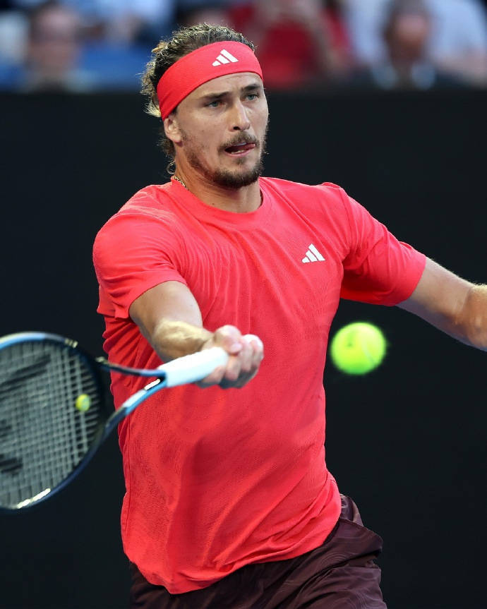 澳网绝杀戴维斯杯，兹维列夫点燃赛场