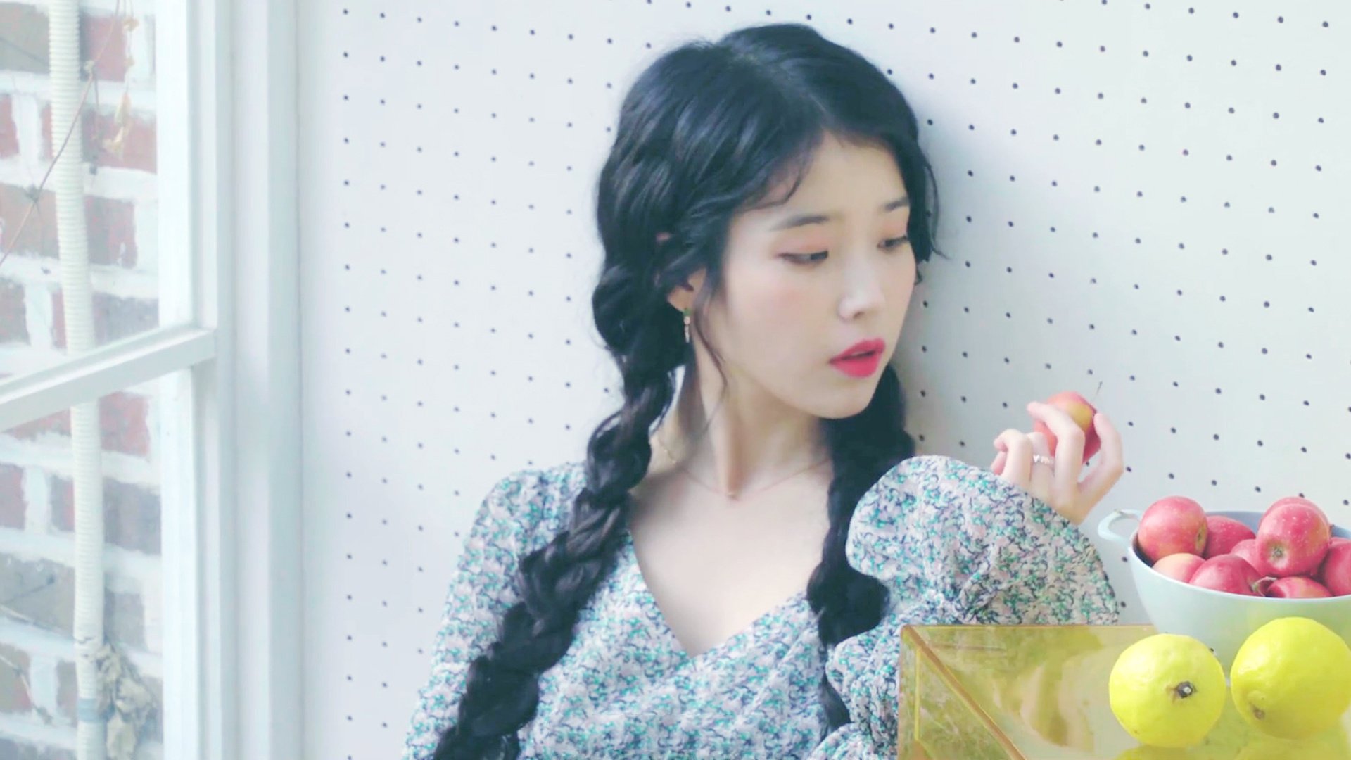 开云体育在线-同一夜的奇迹，从里昂到洛杉矶，特奥家族的双重奏